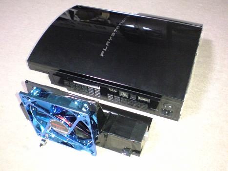 初期型PS3の1号機（60GB）の廃熱ファン装着②.JPG