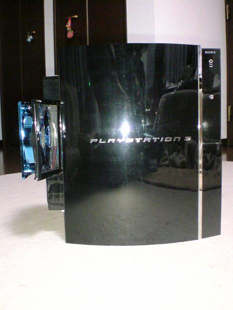 初期型PS3の1号機（60GB）の雄姿④.JPG
