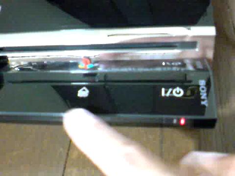 PS3 60GB 赤点滅から、飲み込まれたディスク（GT5）の救出を試みる①.JPG