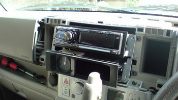 iPod用車載ホルダーを再製作 オーディオ取り付けキットからの取り外し④.JPG